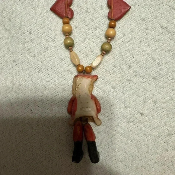 Cute Santa Necklace with adjustable length.   Never worn. - Picture 3 of 8